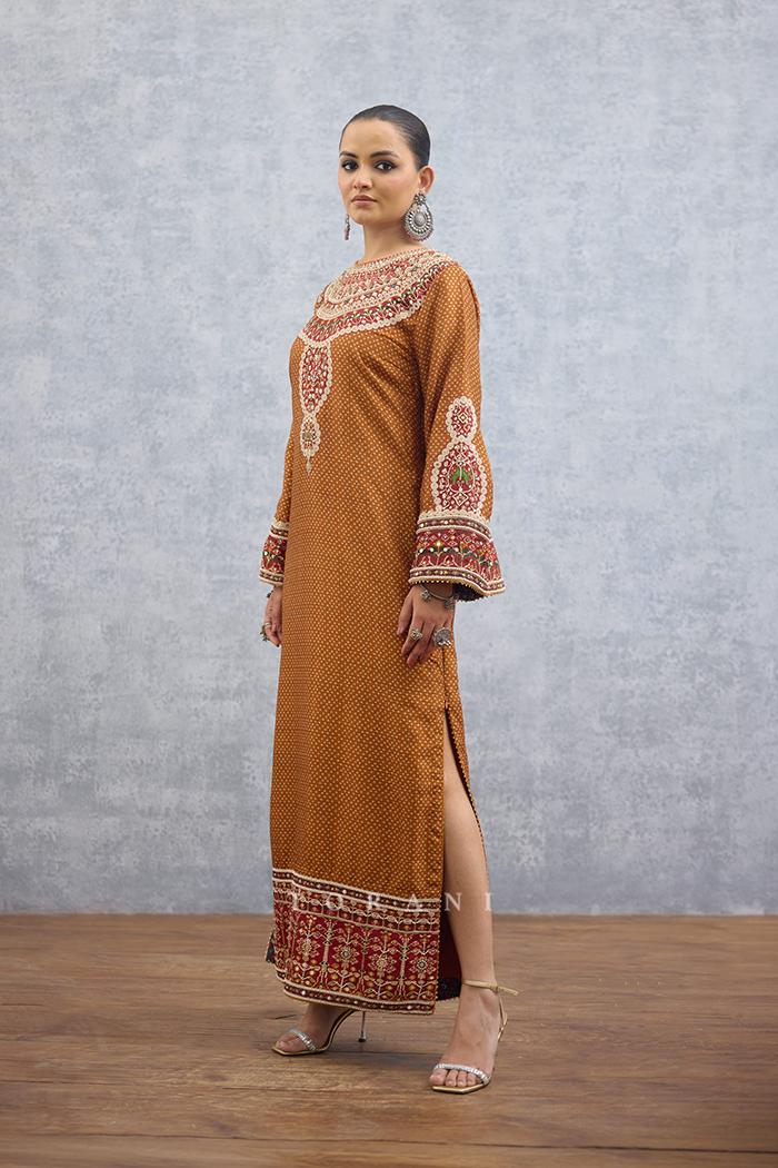Kanak Rajuka Kaftan