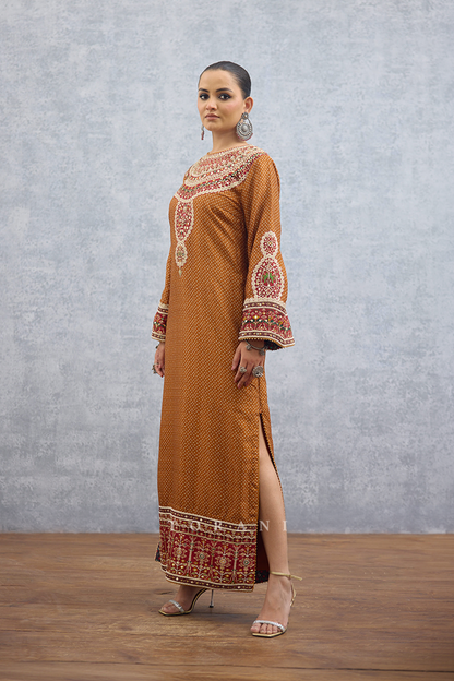 Kanak Rajuka Kaftan