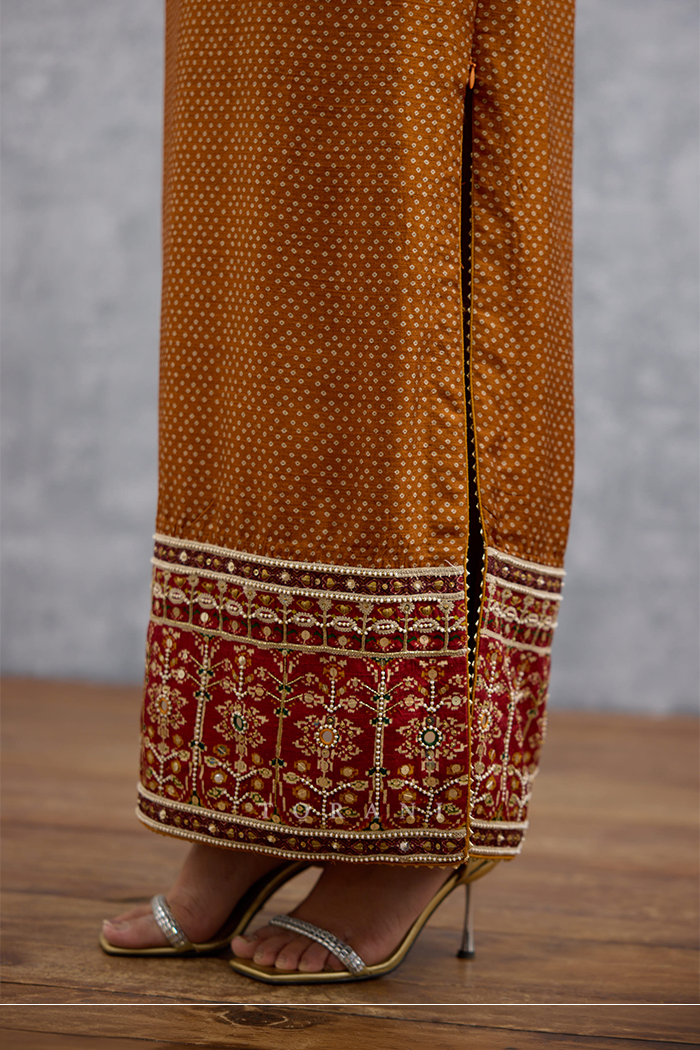 Kanak Rajuka Kaftan