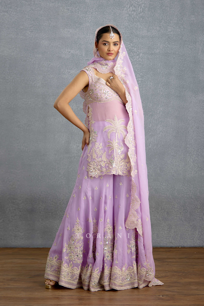 Nairika Chandra Sharara Set