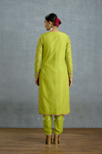 Angoori Malika Kurta Set