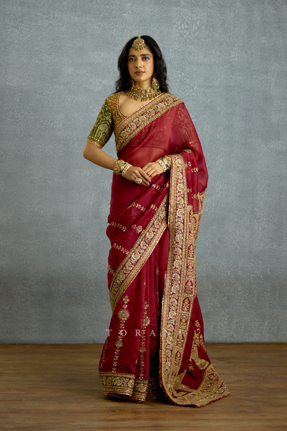 Shams Shaukat Mehel Saree