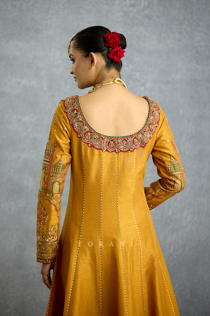 Noor Zunairah Anarkali Set