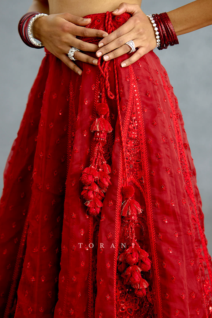 Surkh Saaz Lehenga Set