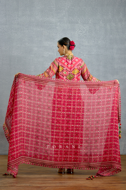 Raktangi Patola Kurta Set