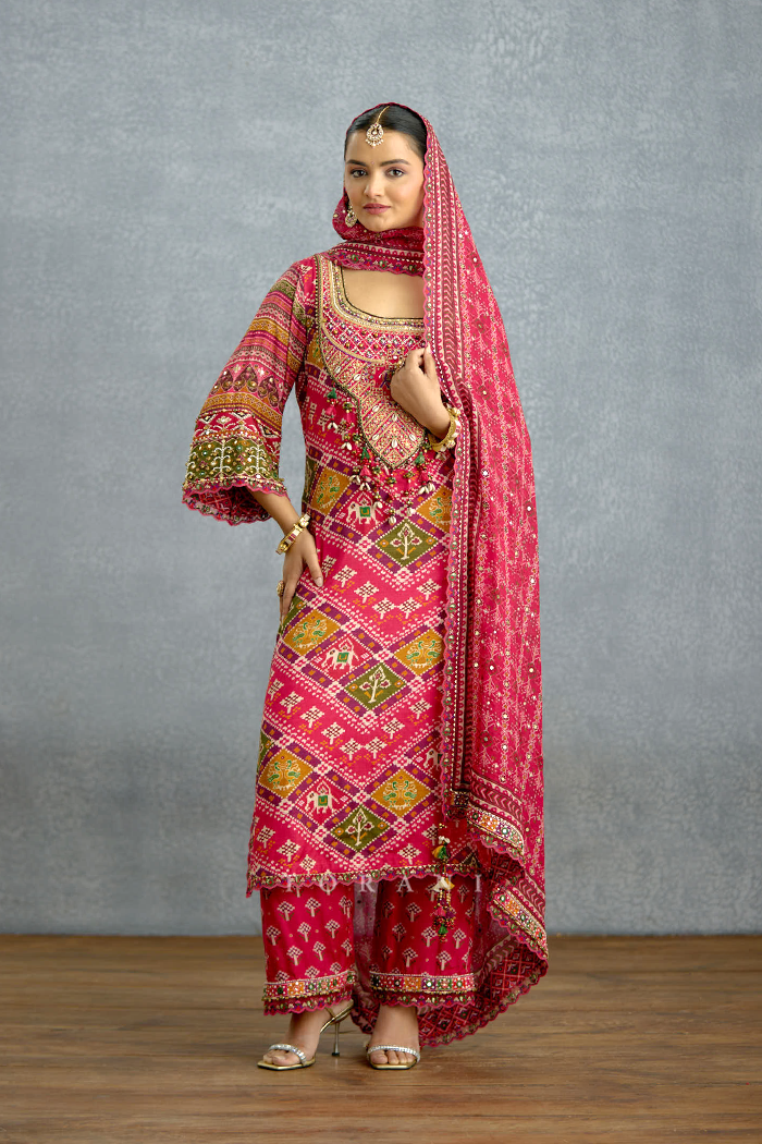 Raktangi Patola Kurta Set