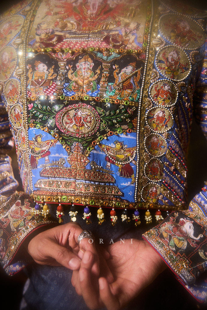 Vagh Vinayak Jacket Set