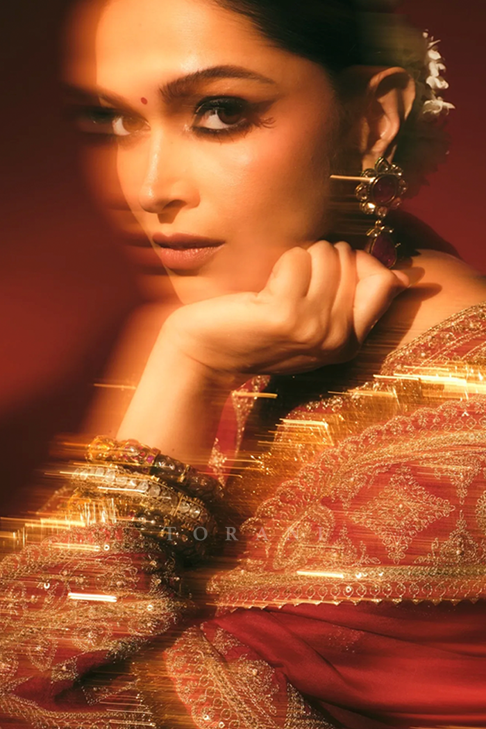 Deepika Padukone In Our Surkh Leela Abho and Jama