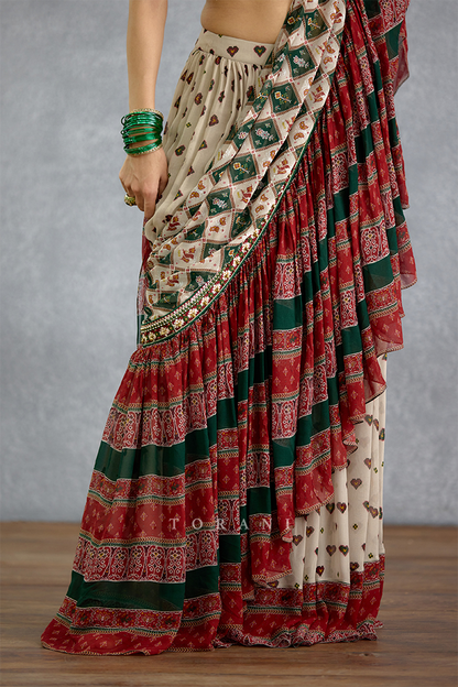 Surkhi Rangili Eshna Saree