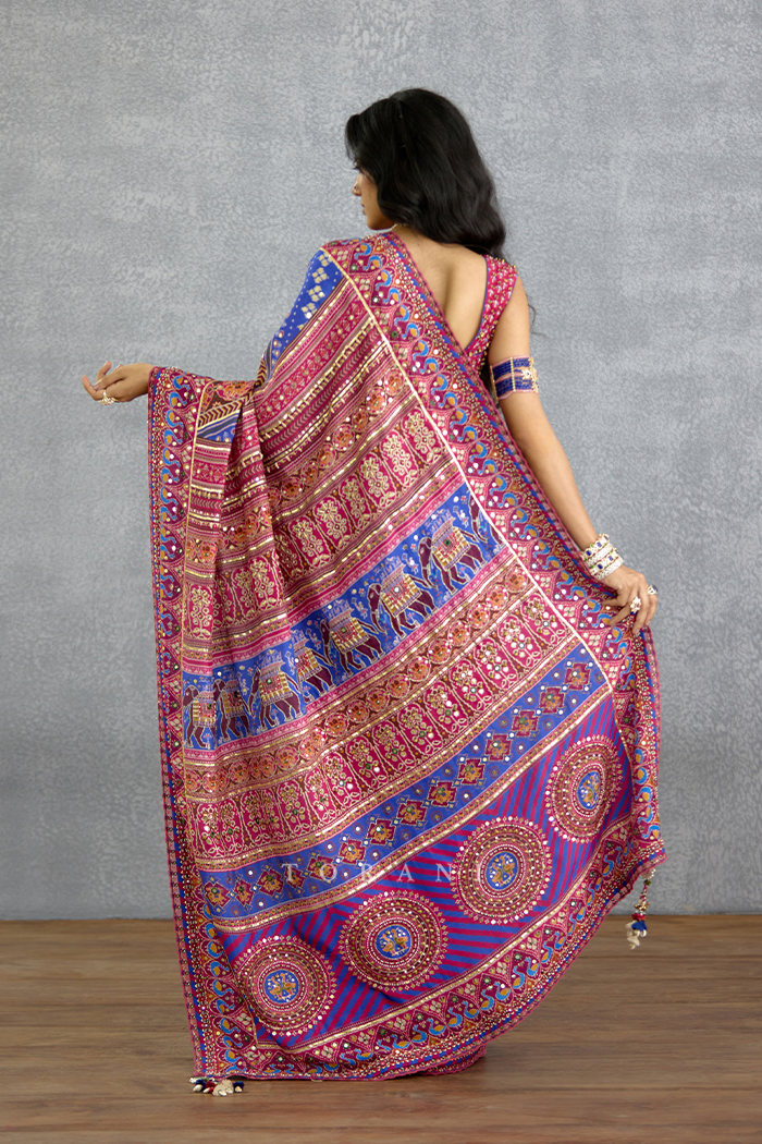 Niladri Gul Ena Saree