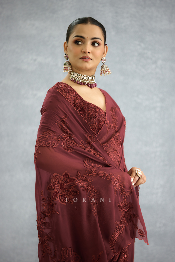 Laalima Pankhuri Saree