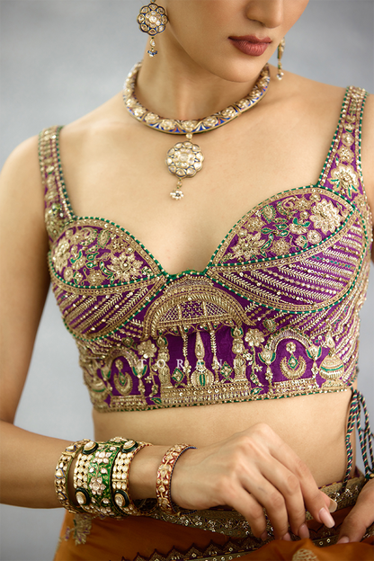 Nuraan Rangsaaz Omaira Saree Set