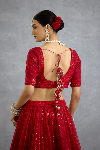 Surkh Wrija Lehenga Set