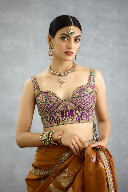 Nuraan Rangsaaz Omaira Saree Set