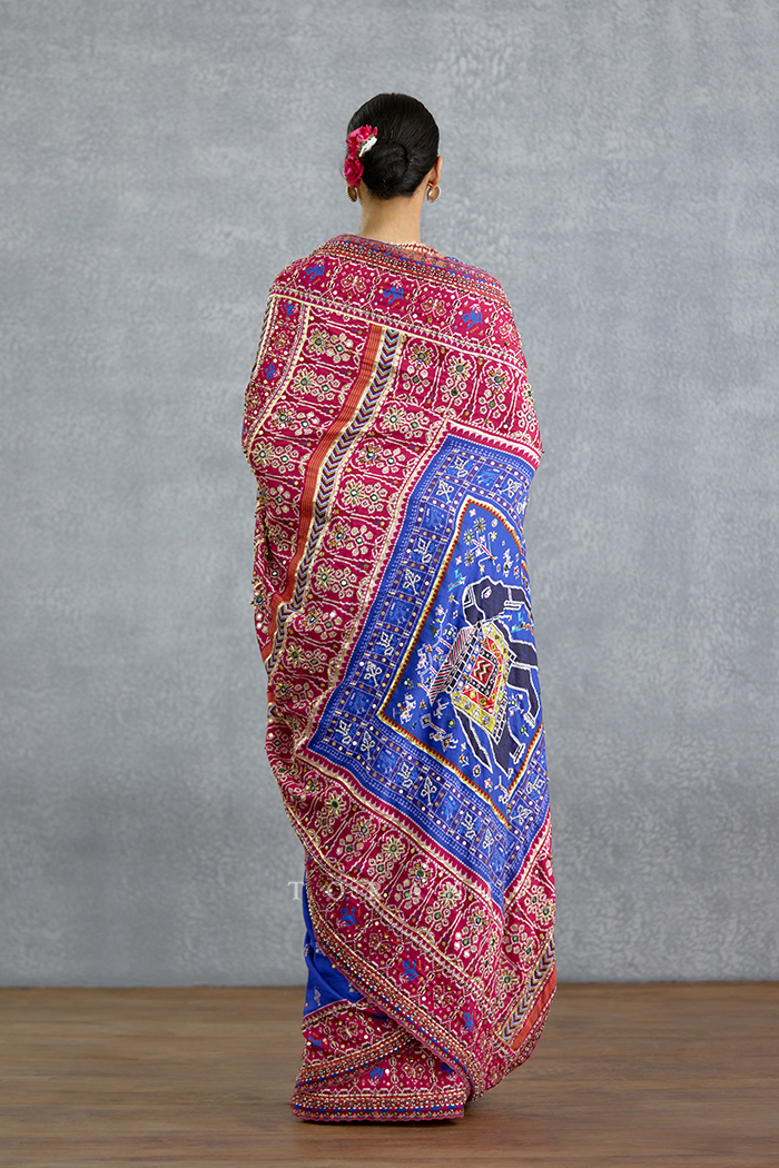 Niladri Sanvitha Saree