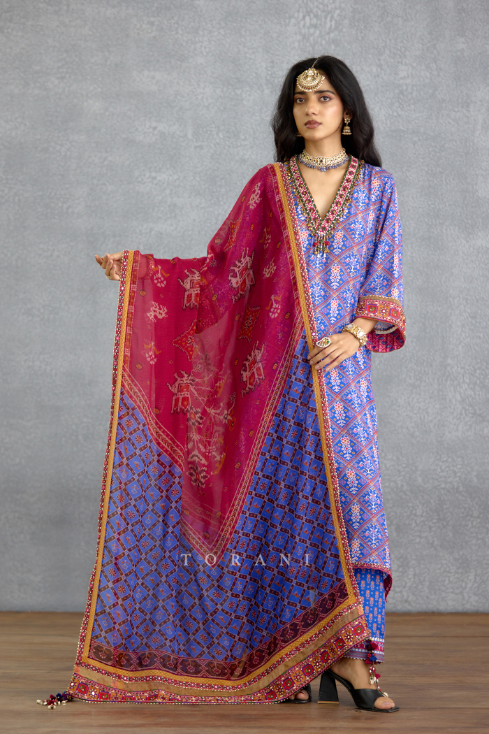 Niladri Darsha Kurta Set