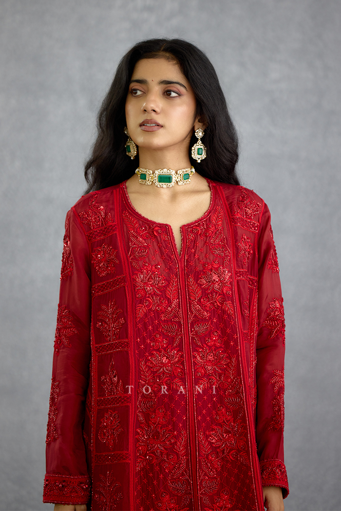 Surkh Samrina Kurta Set