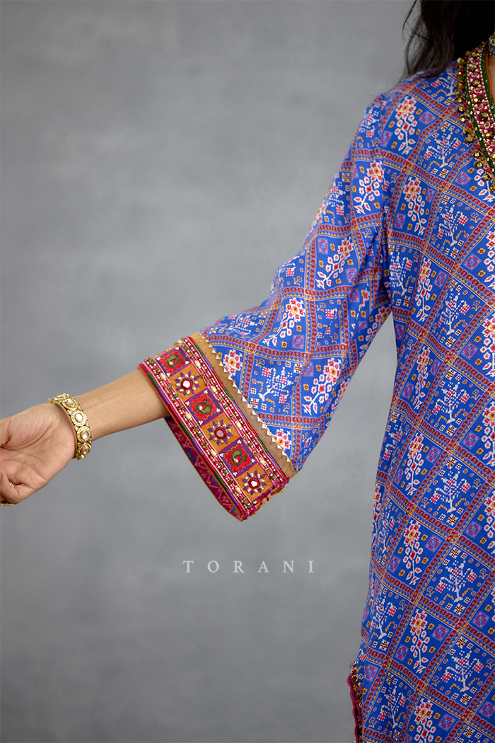 Niladri Darsha Kurta Set