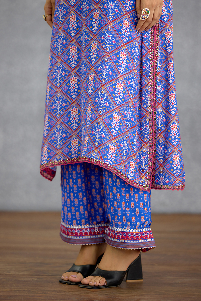 Niladri Darsha Kurta Set