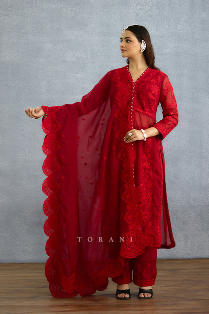 Surkh Udita Kurta Set