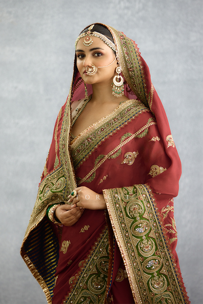 Zehra Neelat Aneeqa Saree Set