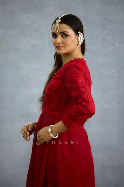 Surkh Udita Kurta Set