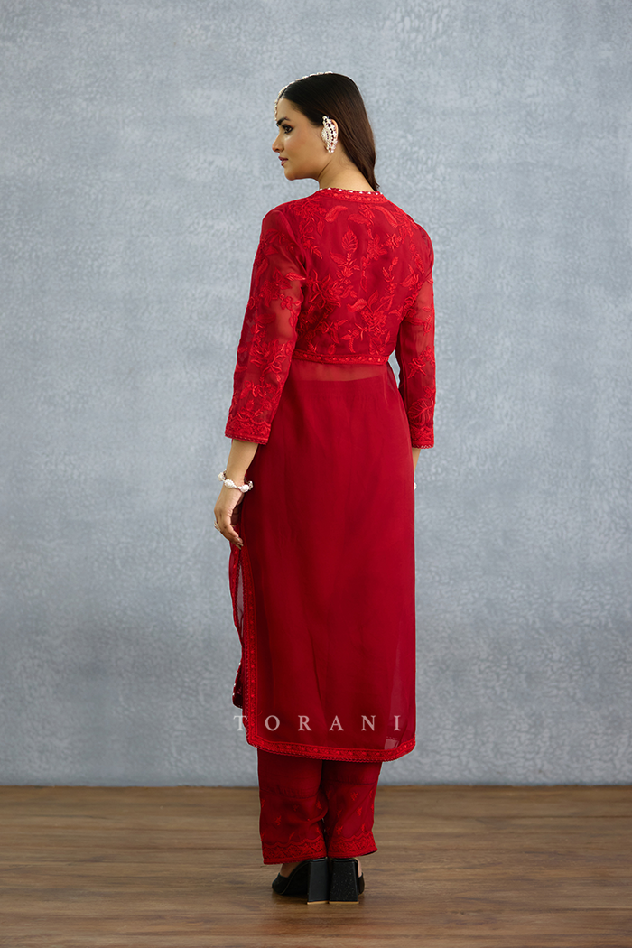 Surkh Udita Kurta Set