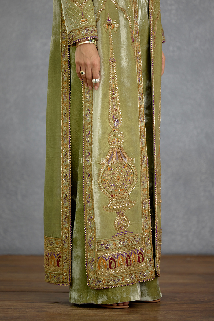 Rangsaaz Omaira Nafeesa Jacket Set