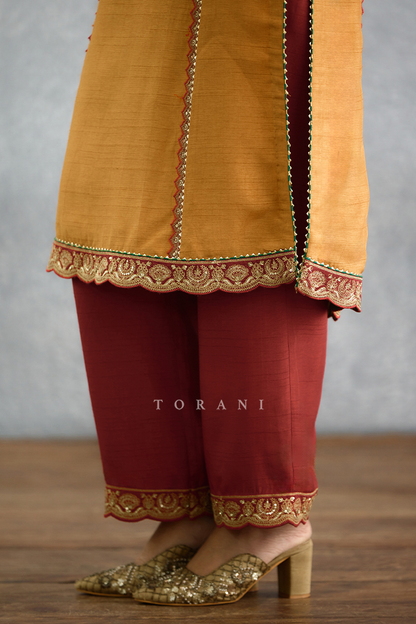 Rangnoor Izra Kurta Set