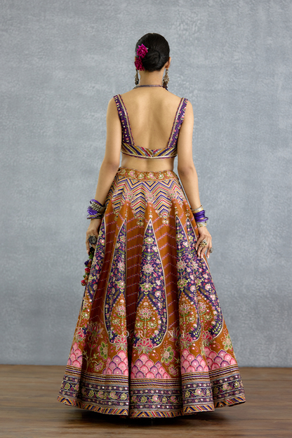 Komudika Kaavya Lehenga Set