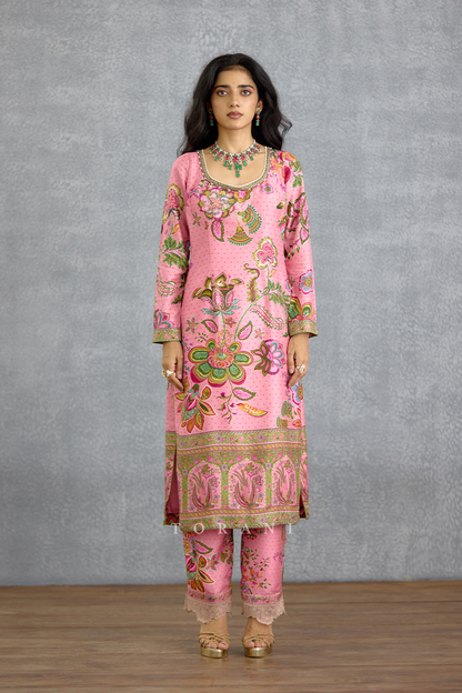 Pankaja Meha Anvita Kurta Set