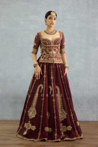Qarmazi Mazneen Lehenga Set