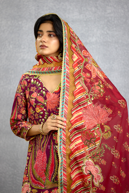 Laalima Writu Tanuja Kurta Set