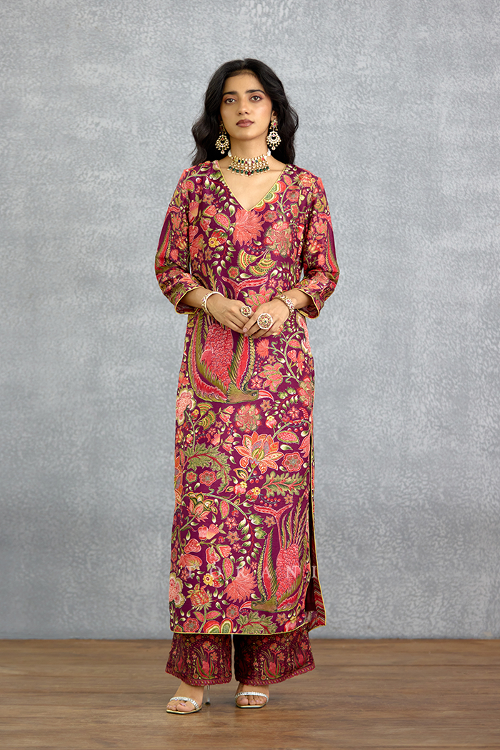 Laalima Writu Tanuja Kurta Set