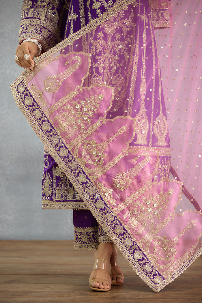 Banafsha Aqeela Kurta Set