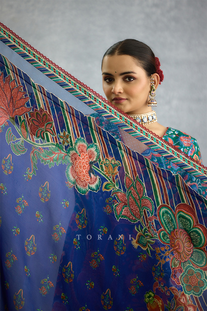 Mayurakshi Writu Tanuja Kurta Set