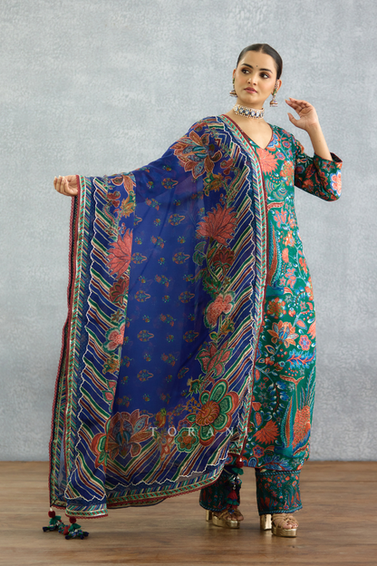 Mayurakshi Writu Tanuja Kurta Set