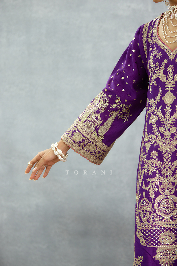 Banafsha Aqeela Kurta Set