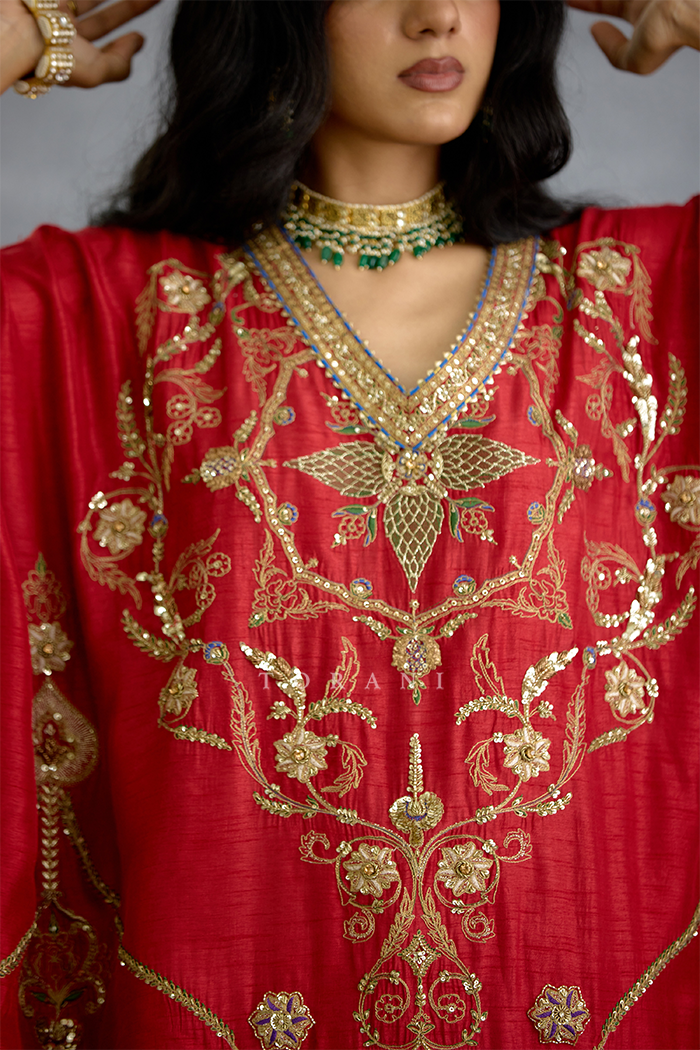 Zehra Neelat Kausar Kaftan Set