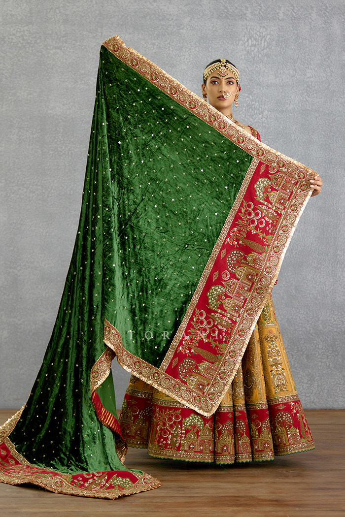 Zehra Zarqash Sidra Lehenga Set