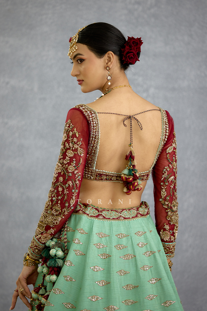 Farishti Nazra Lehenga Set