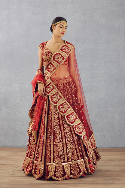 Tarush Turvi Set for Him &amp; Her