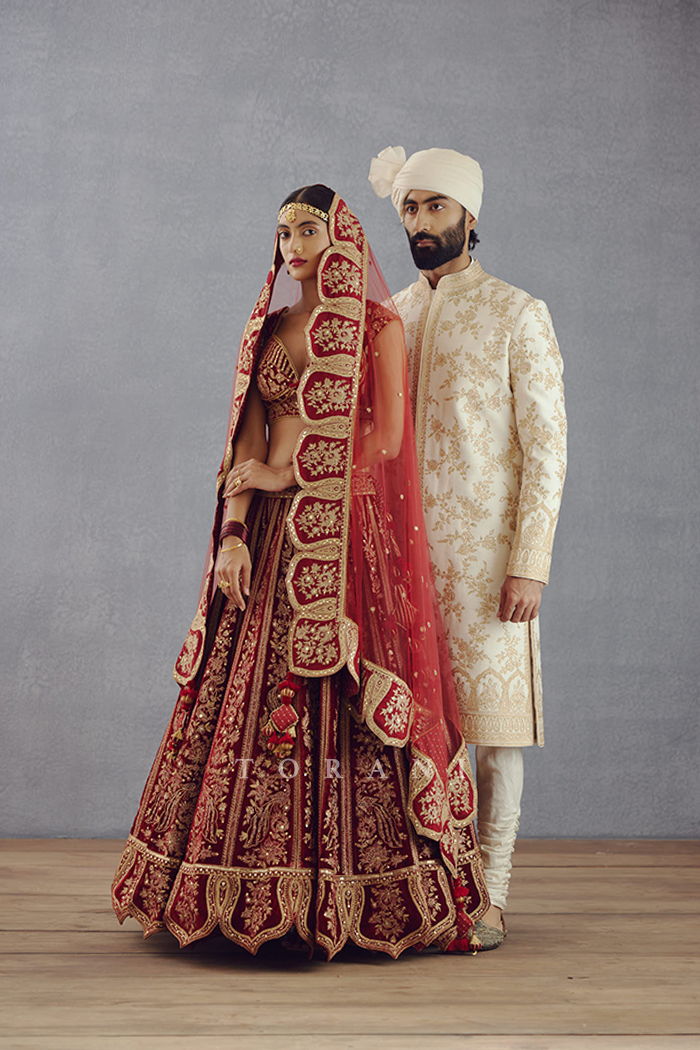 Tarush Turvi Set for Him &amp; Her