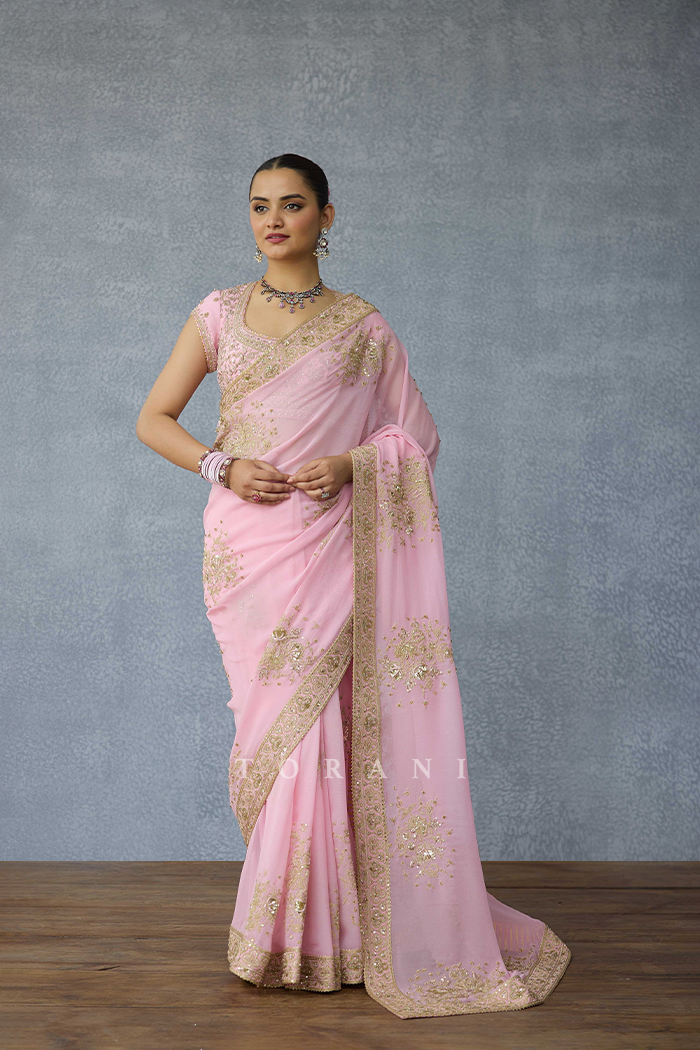 Kairavi Akhila Saree