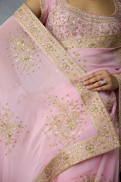 Kairavi Akhila Saree