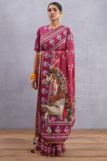 Manika Aashvani Saree