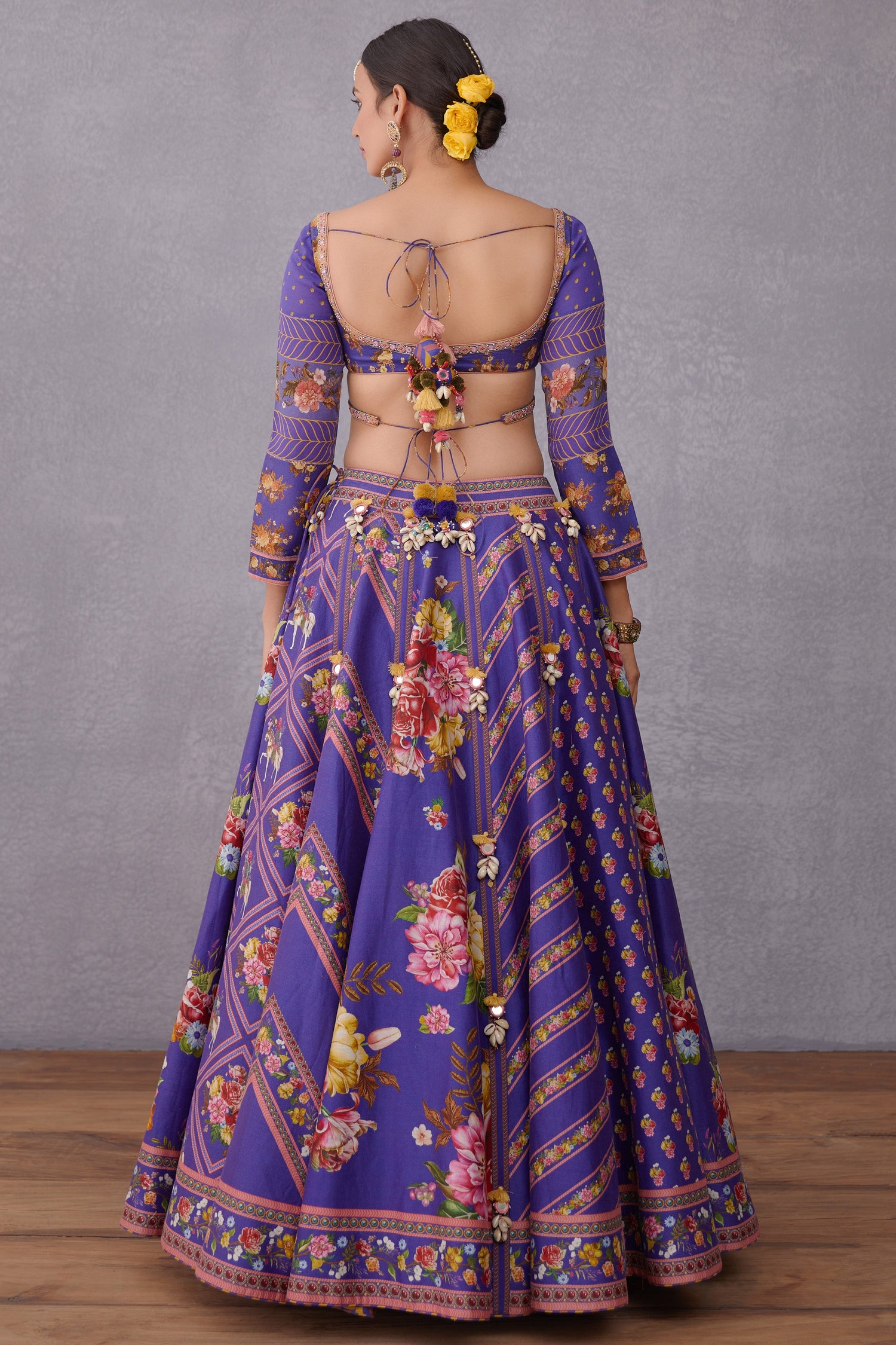 Jamuni Waheeda Lehenga Set