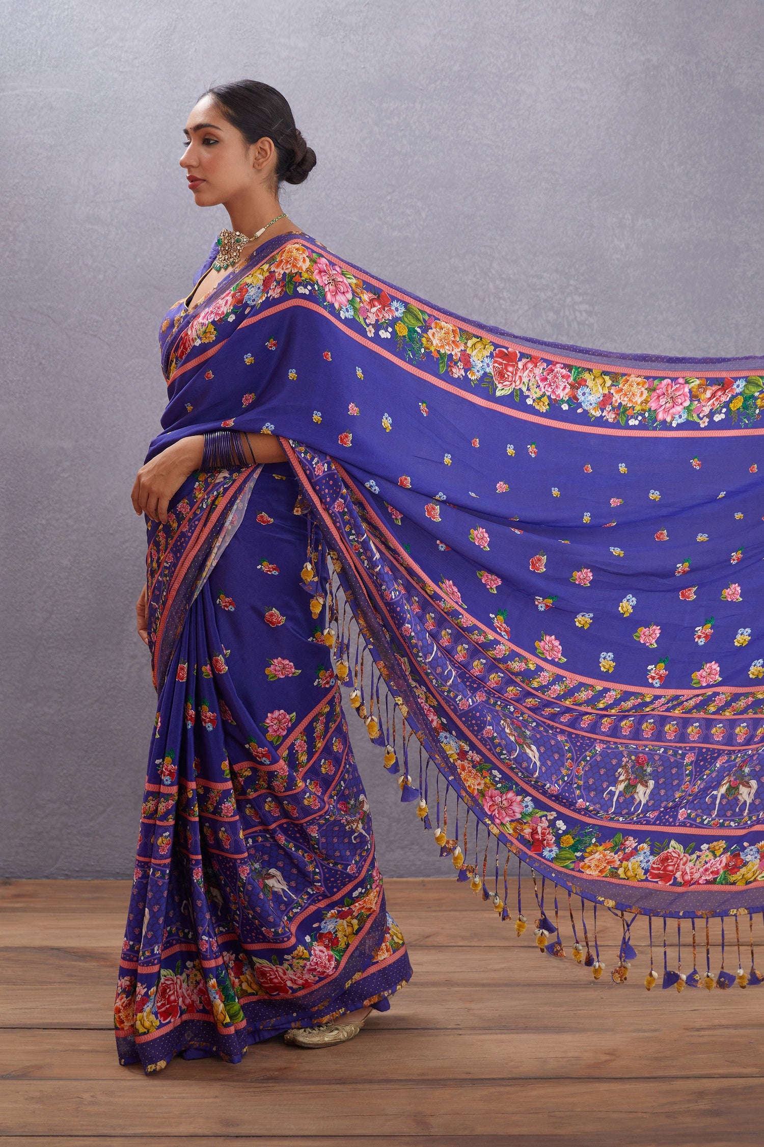 Jamuni Mahnoor Saree