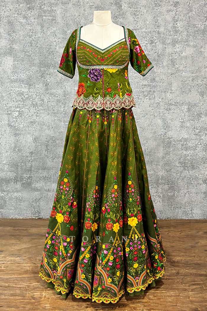 SALE - Dil Saaz Lara Skirt &amp; Blouse