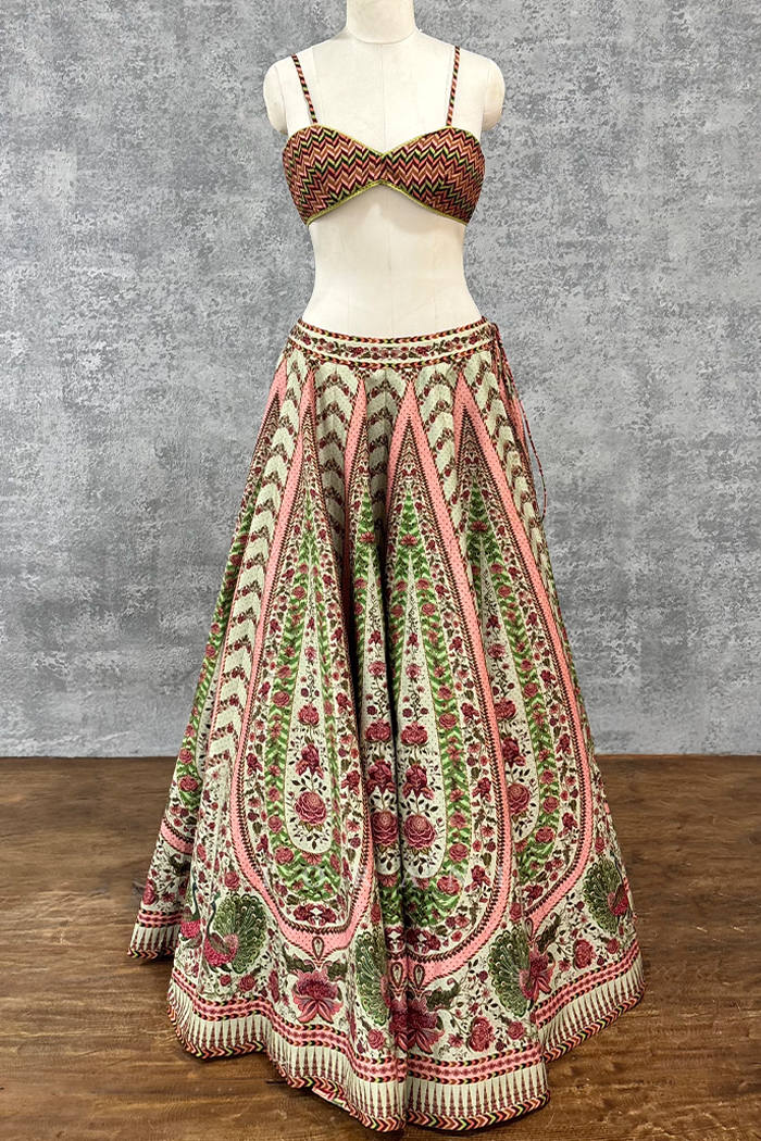 SALE - Jaituni Oorjita Waheeda lehenga Set